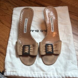 Manolo Blahnik Beige Leather Mules with Buckle
